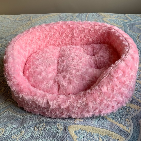 Adorable pet bed - Picture 4 of 6